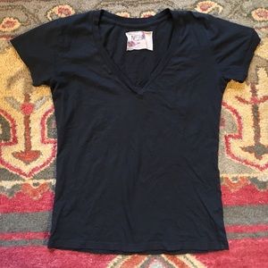 NWOT Nation v neck t shirt